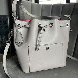 Michael Kors bucket bag, like new, real leather